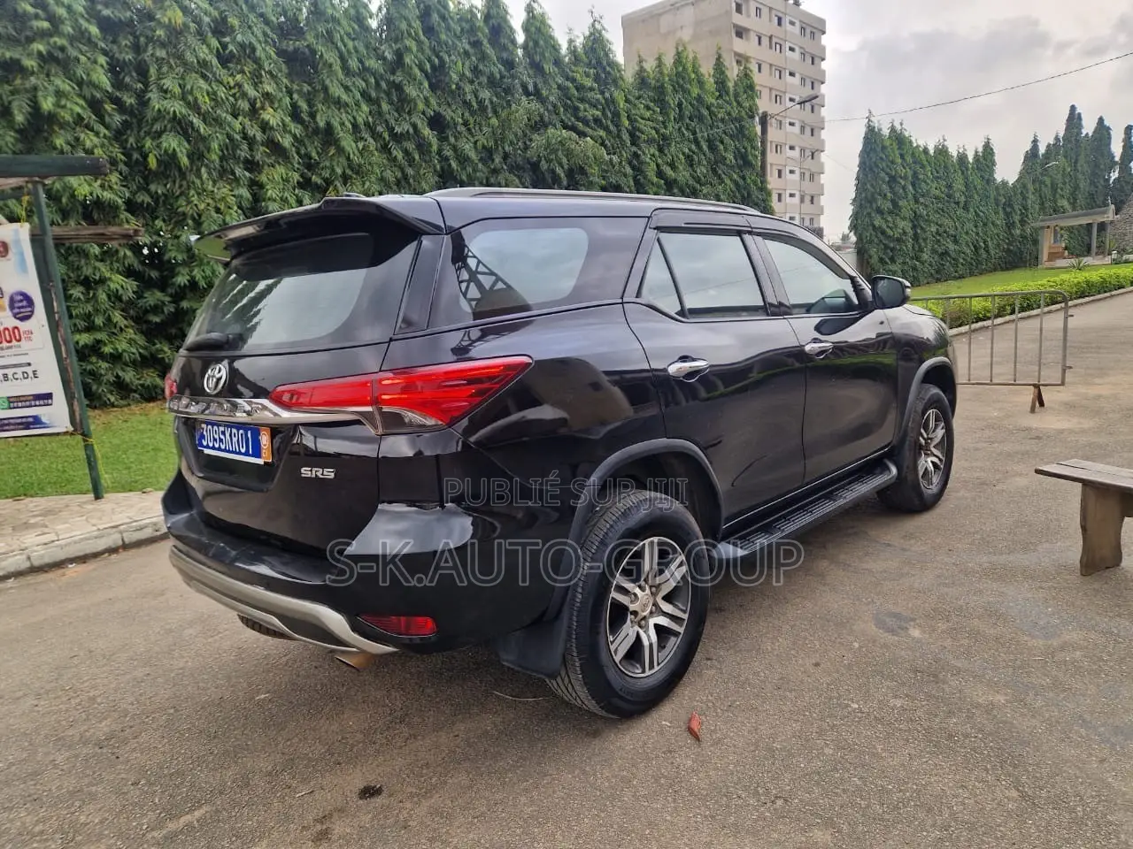 Toyota Fortuner 2021 Noir