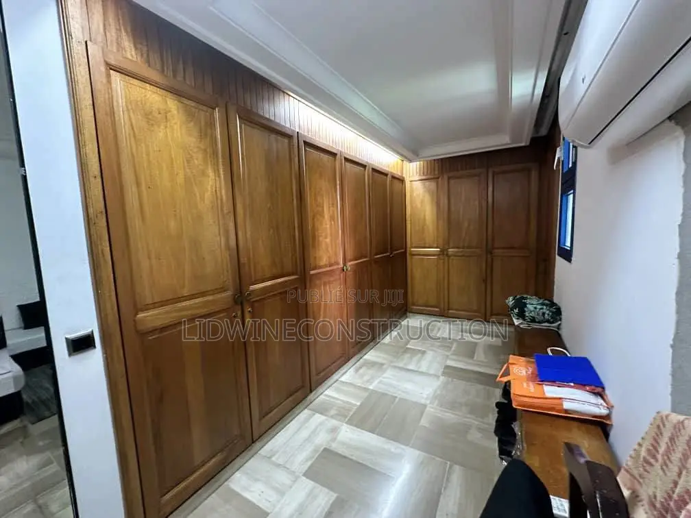 7chbre Duplex dans Deux Plateaux à Vendre