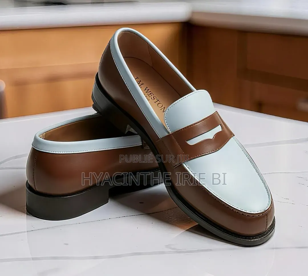 Mocassin j.m Weston Matière Cuir Véritable Authentique Original