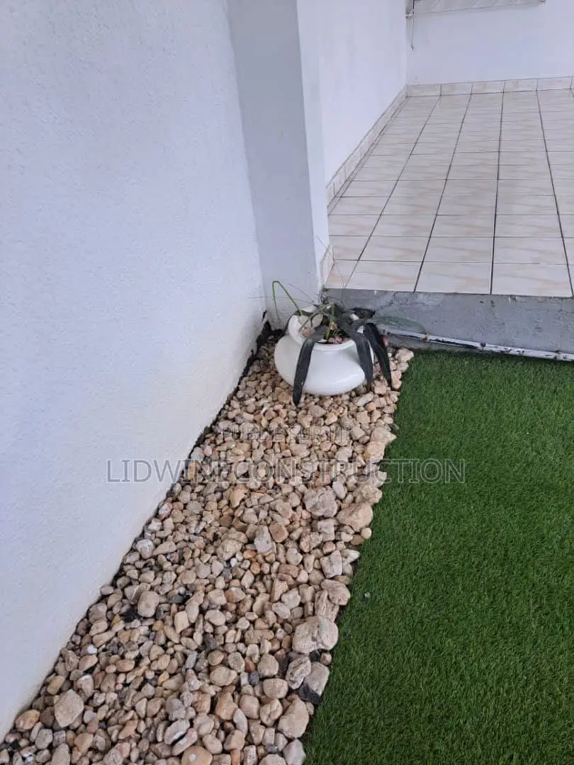 2chbre Villa dans Cocody à Vendre