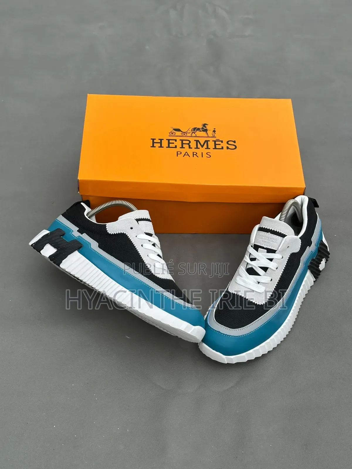 Hermes Sneakers Authentique Original P40-45 
Style, Confort,