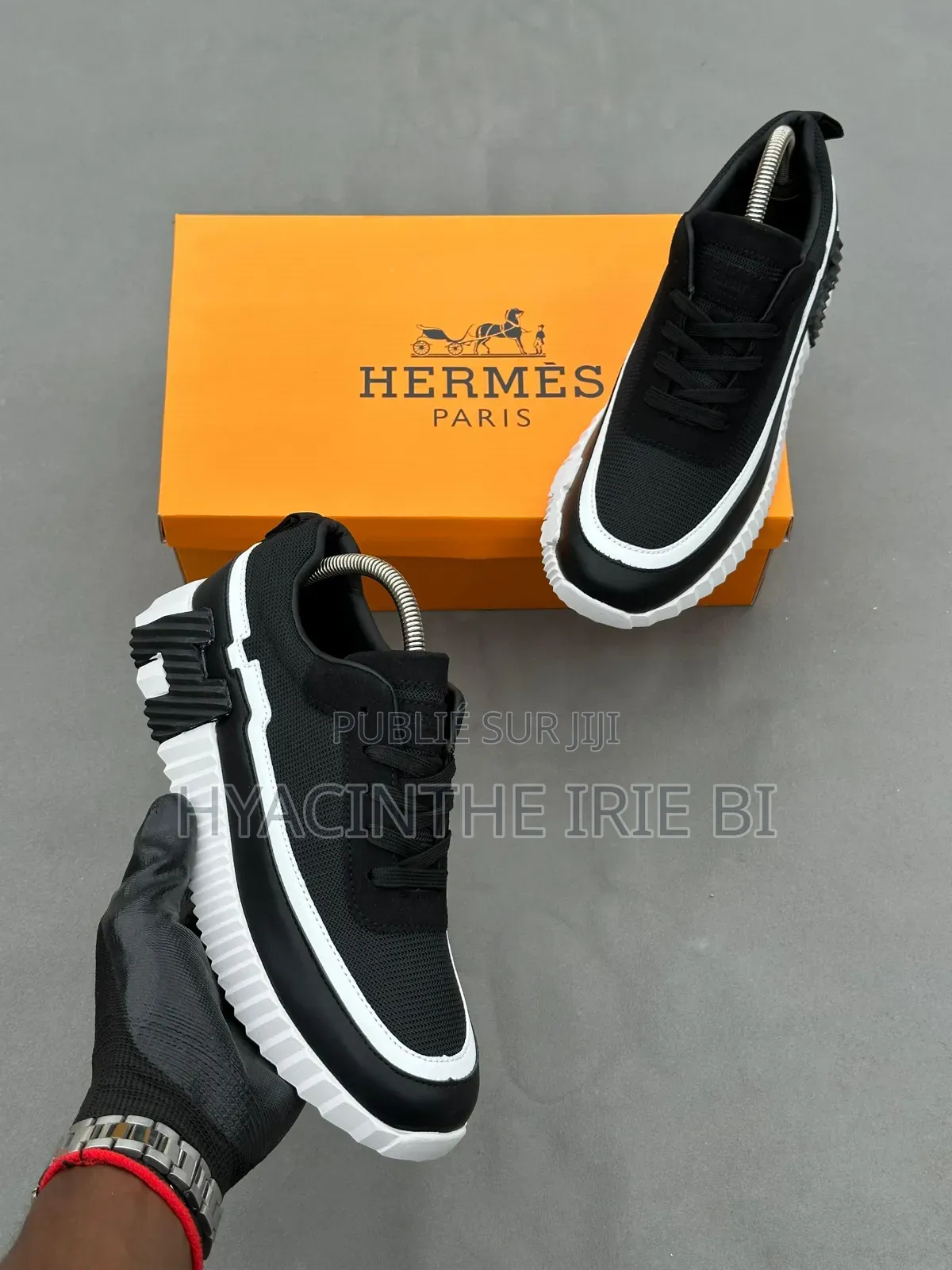 Hermes Sneakers Authentique Original P40-45 
Style, Confort,