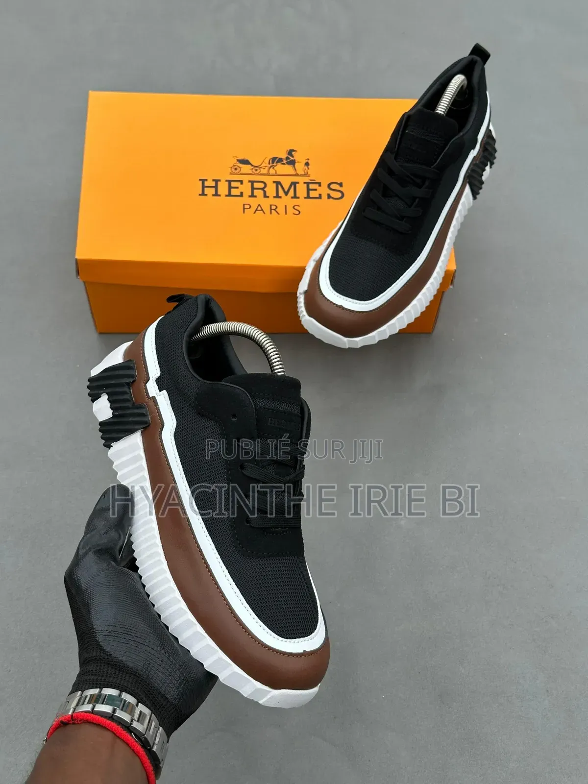 Hermes Sneakers Authentique Original P40-45 
Style, Confort,