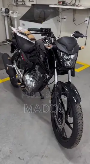 Nouveau Yamaha Crux 2026 Bleu