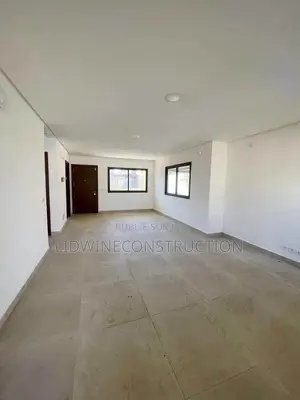 4chbre Duplex dans Grand-Bassam à Vendre