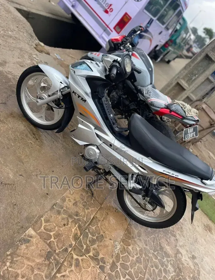 Nouveau KTM Duke 125 2026 Autre