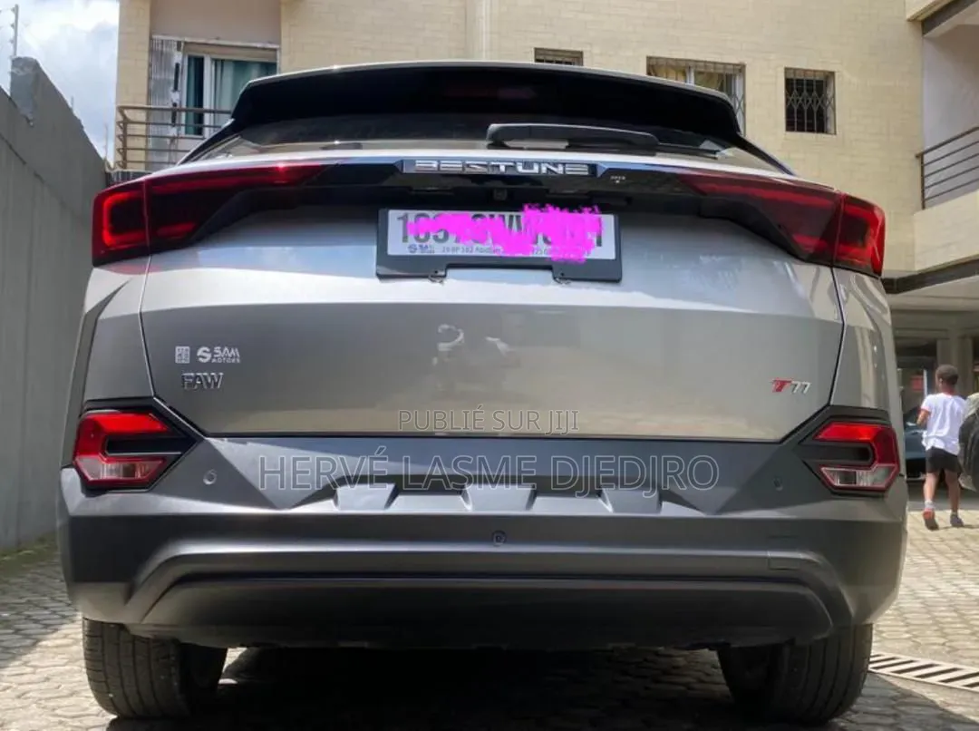Nouveau Bestune T77 1.2 FWD 2022 Gris