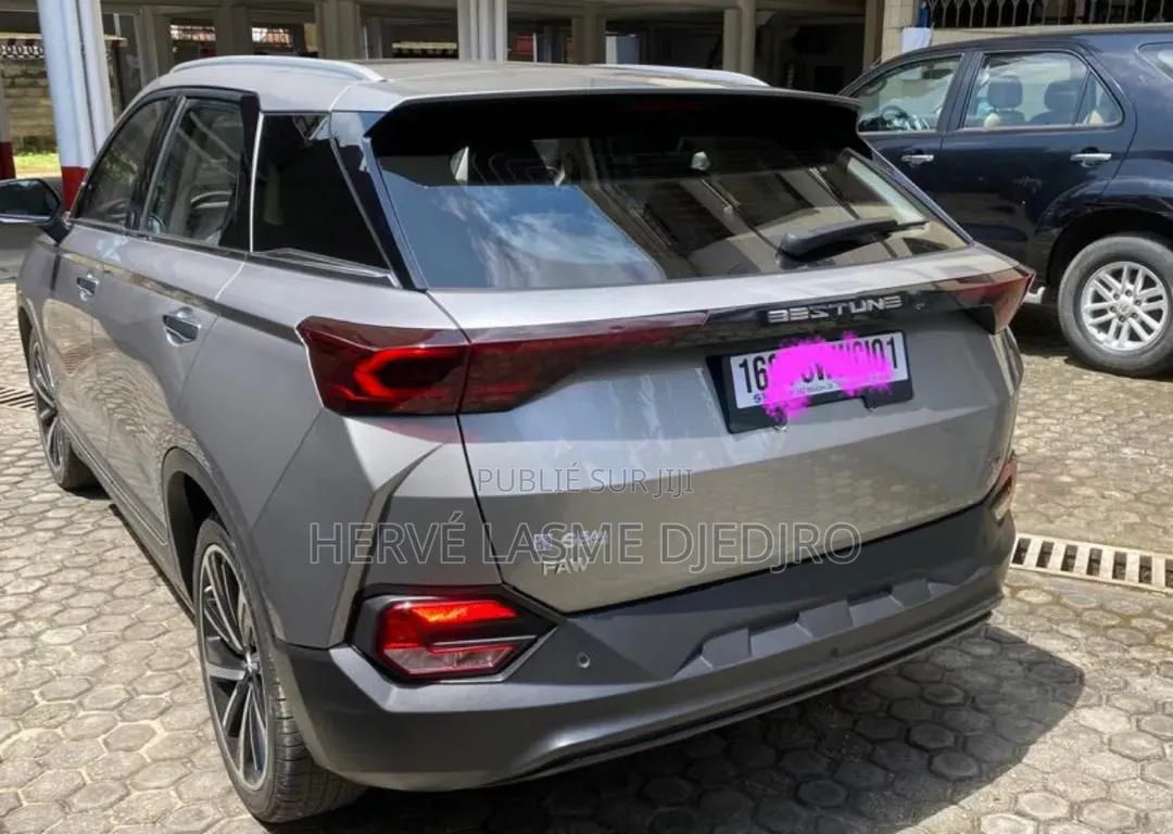 Nouveau Bestune T77 1.2 FWD 2022 Gris