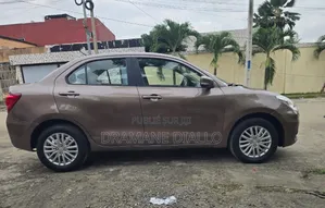 Suzuki Dzire 2024 Marron