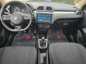 Suzuki Dzire 2024 Marron