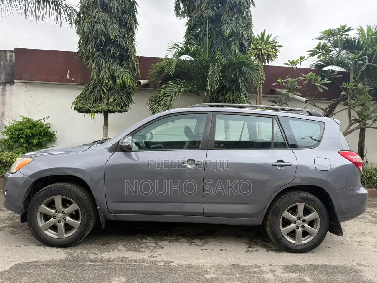 Toyota RAV4 2010 Gris