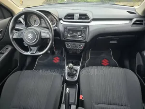 Suzuki Dzire 2024 Bleu