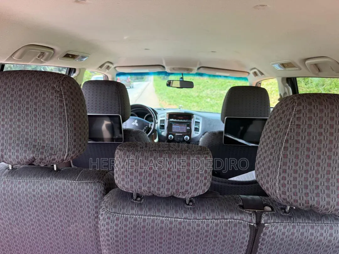 Mitsubishi Pajero 2022 Noir