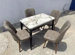 Table À Manger Plus 04 Chaises