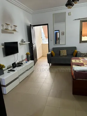 Meublé 1chbre Appartement dans Mt Services Location, Cocody à Louer