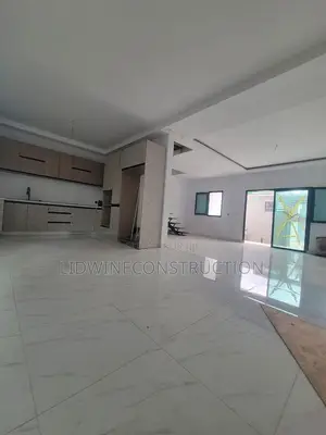 5chbre Appartement dans Cocody à Vendre