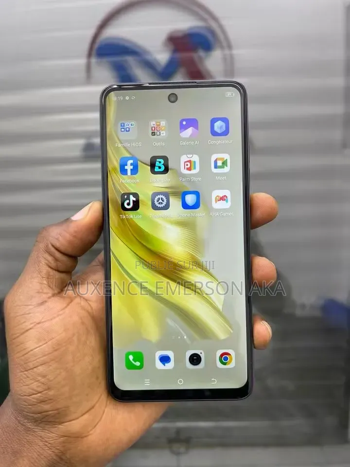 Nouveau Tecno Spark 20 128 GB Noir