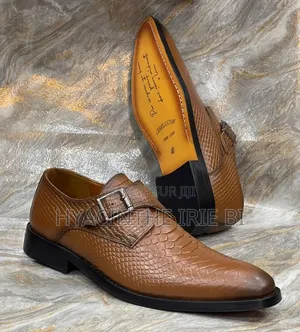 Paires De Souliers Matière Cuir Veritable Authentique Original P40-45