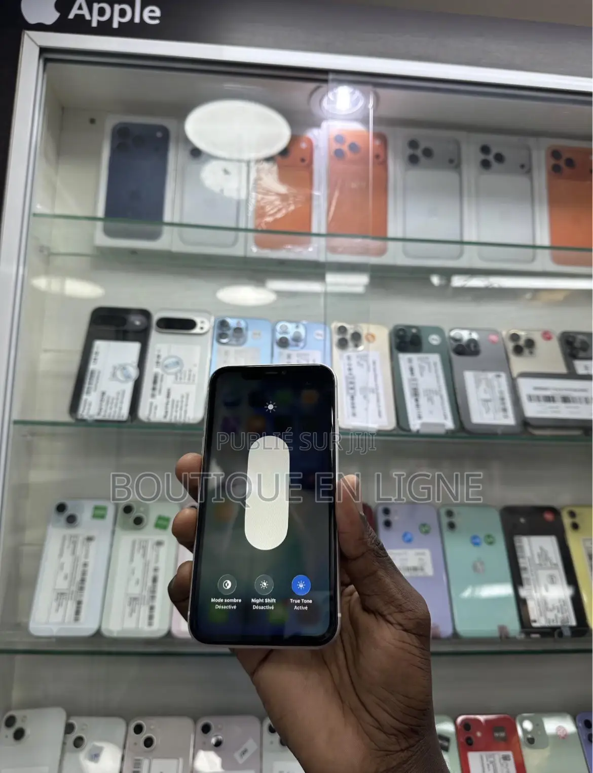 Nouveau Apple iPhone 11 64 GB Blanc