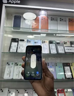 Nouveau Apple iPhone 11 64 GB Blanc