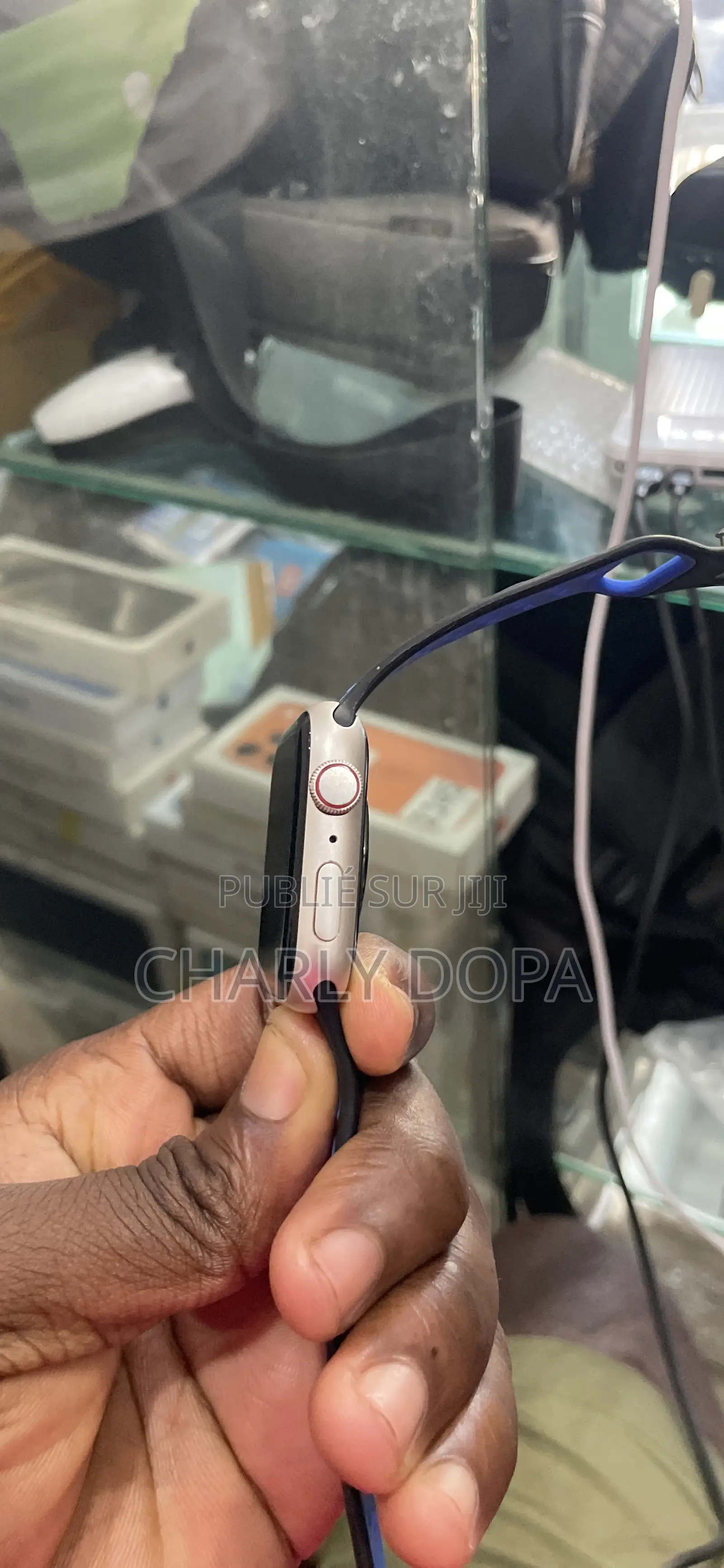 Apple Watch Série 7 Comme Quasi Neuf 45mm