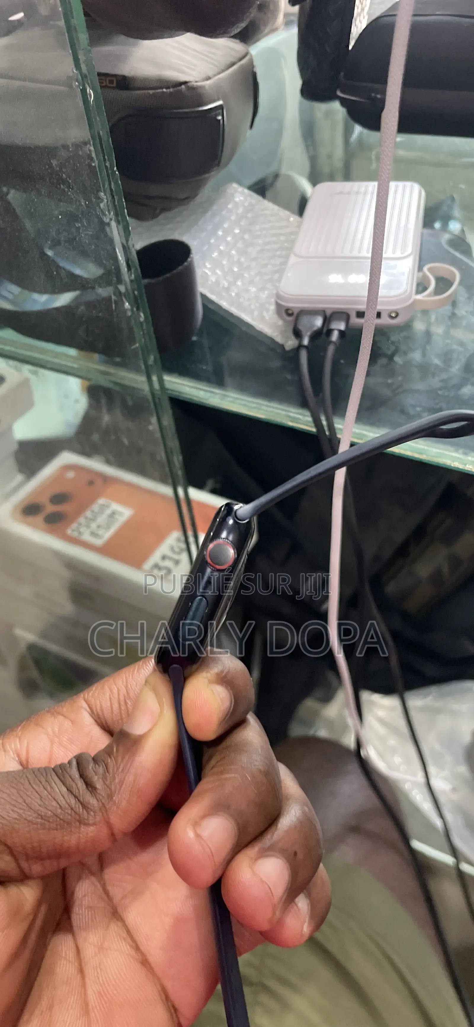 Apple Watch Série 9 45mm Second Main