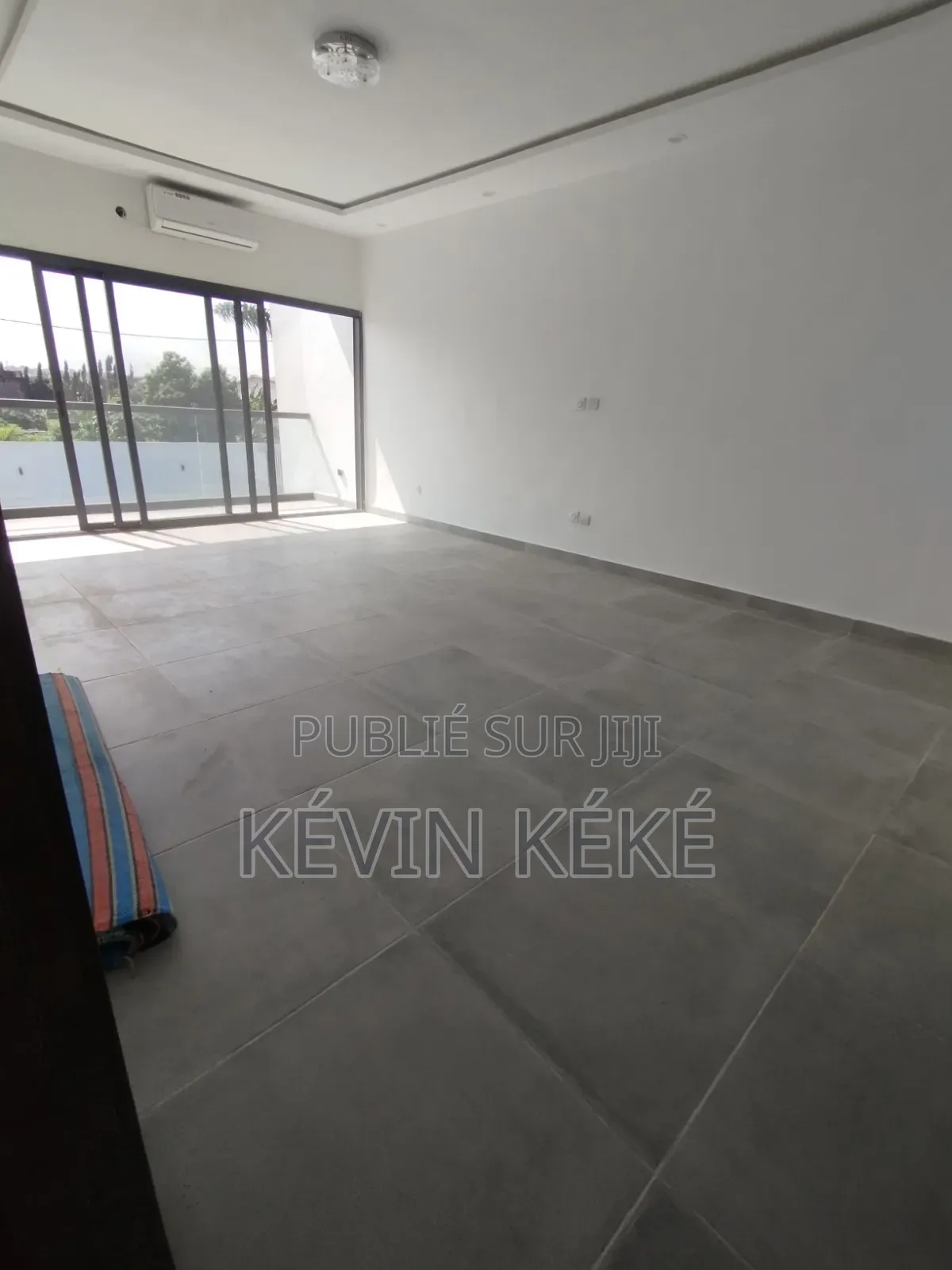 4chbre Duplex dans Grâces Immobilier, Bingerville à Louer
