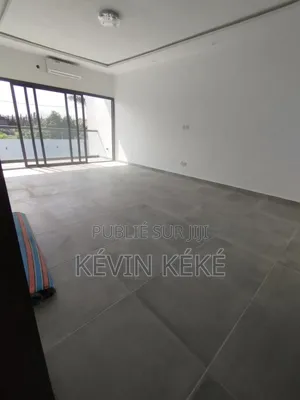 4chbre Duplex dans Grâces Immobilier, Bingerville à Louer