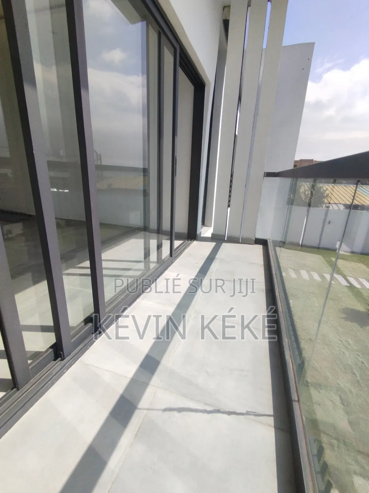 4chbre Duplex dans Grâces Immobilier, Bingerville à Louer