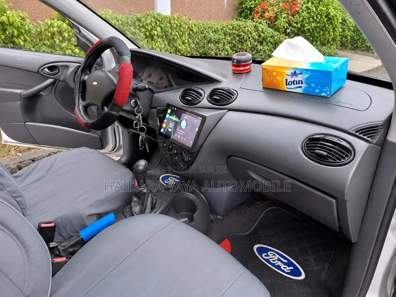 Ford Focus 2000 Gris