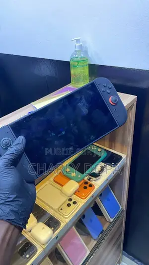 Nintendo Switch 2 Très Propre