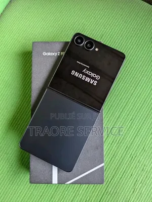 Nouveau Samsung Galaxy Z Flip7 512 GB Autre