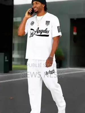Vêtements Disponible