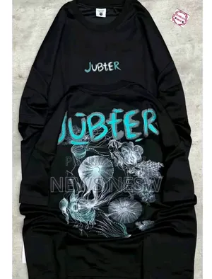 Vêtements Disponible