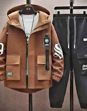 Vêtements Disponible