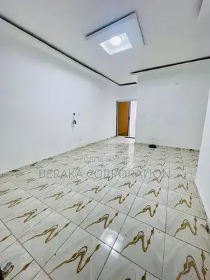 4chbre Blocs d'appartements dans Beraka Corporation, Cocody à Vendre