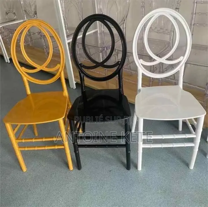 Chaise De Très Bonne Qualité