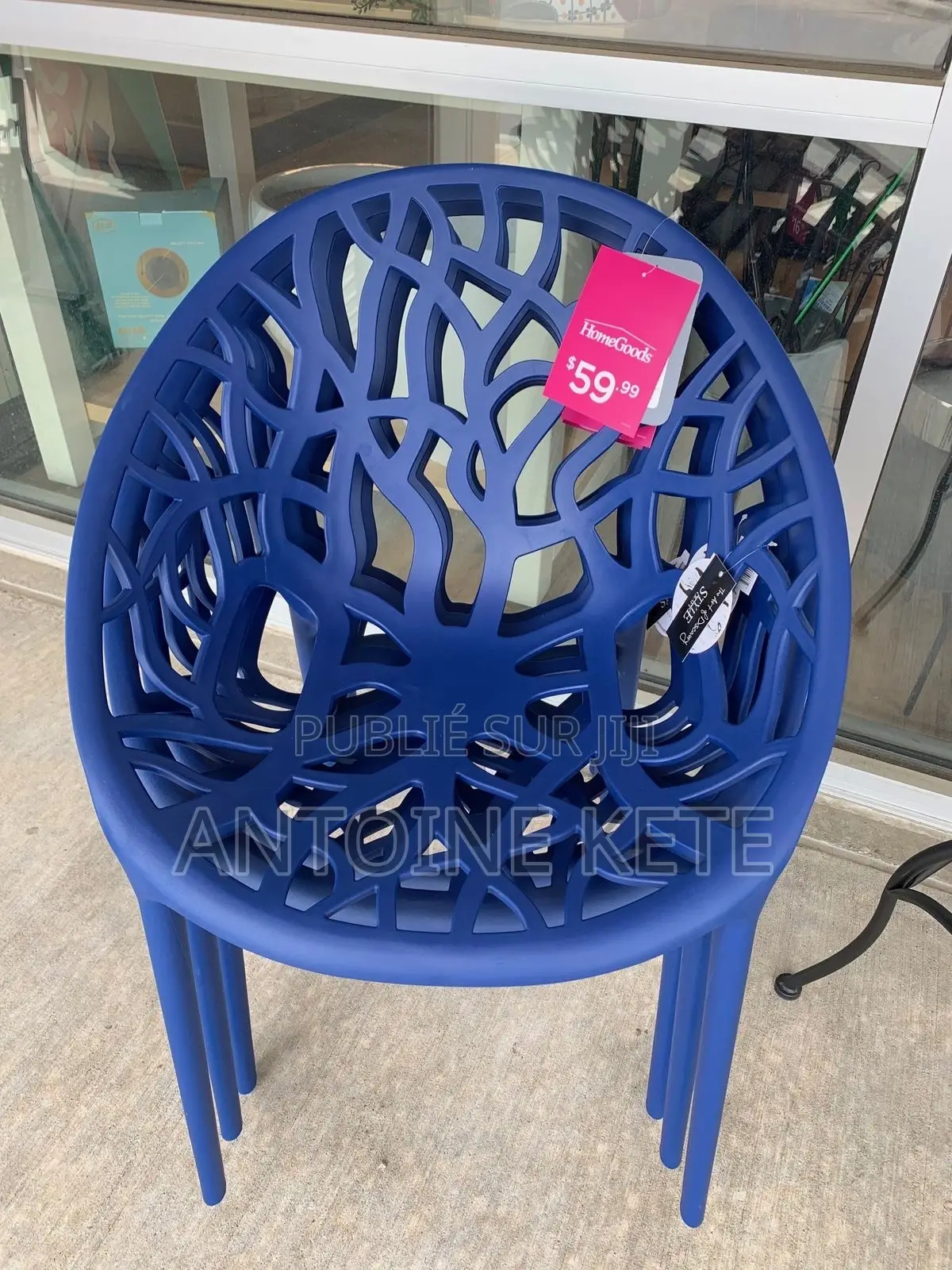 Chaise De Très Bonne Qualité