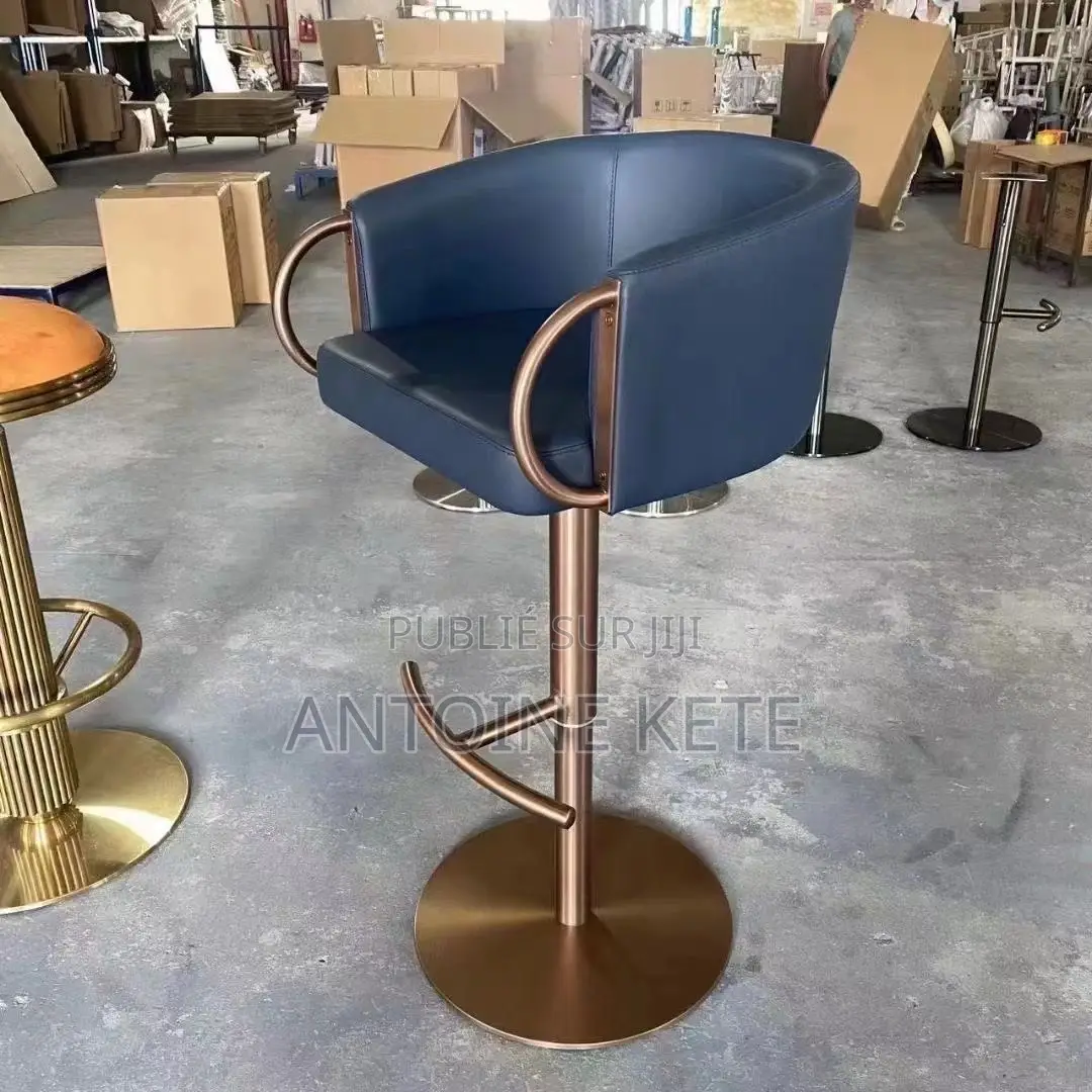 Chaise De Très Bonne Qualité
