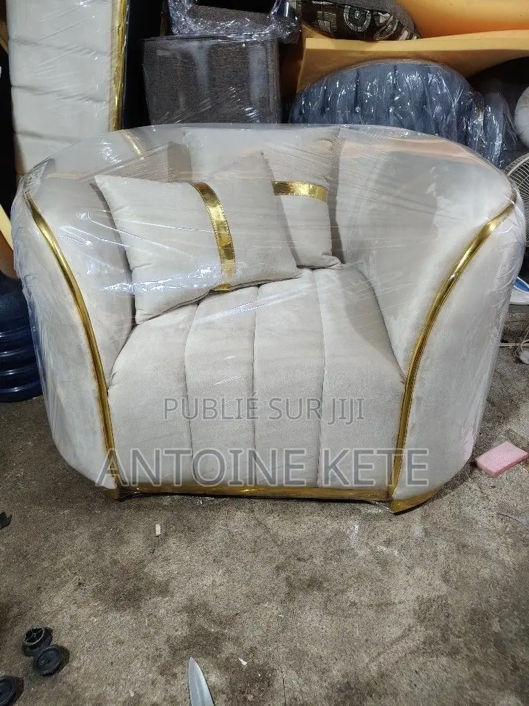 Chaise De Très Bonne Qualité