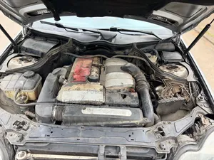 Mercedes-Benz C200 2007 Gris
