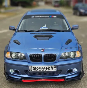 BMW 4 Series 2025 Bleu