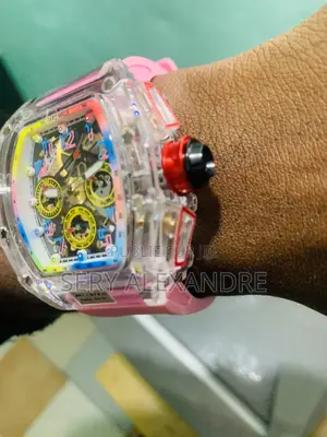 Montre Richard Mille Transparente Rose - 45 000F - Abidjan