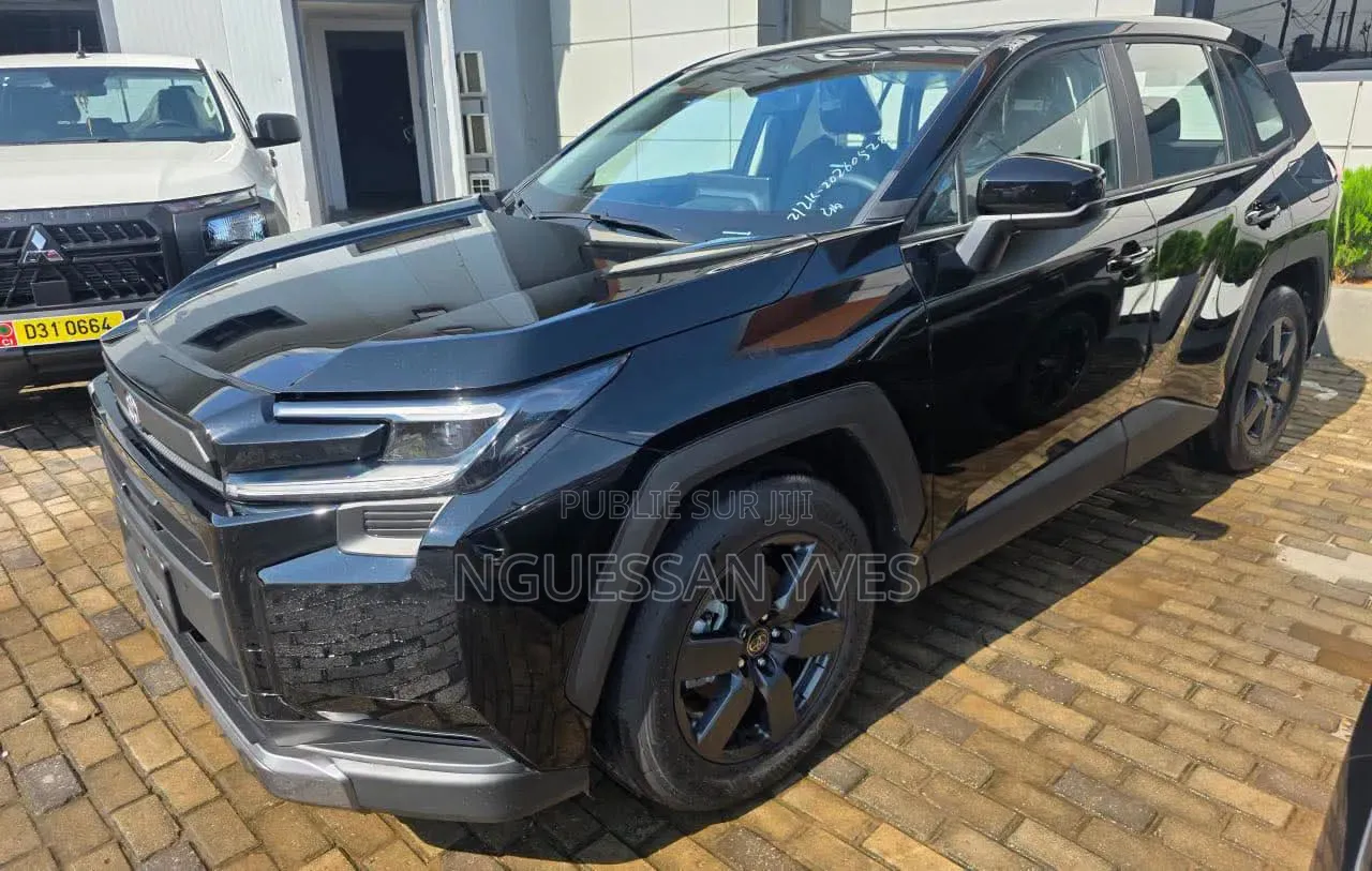 Nouveau Toyota RAV4 2026 Noir