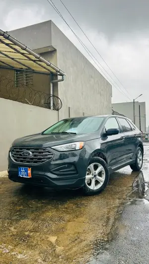 Nouveau Ford Edge 2022 Bleu