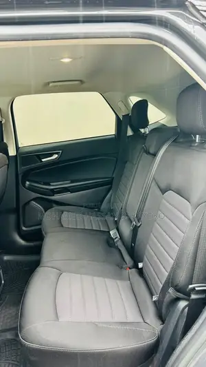 Nouveau Ford Edge 2022 Bleu