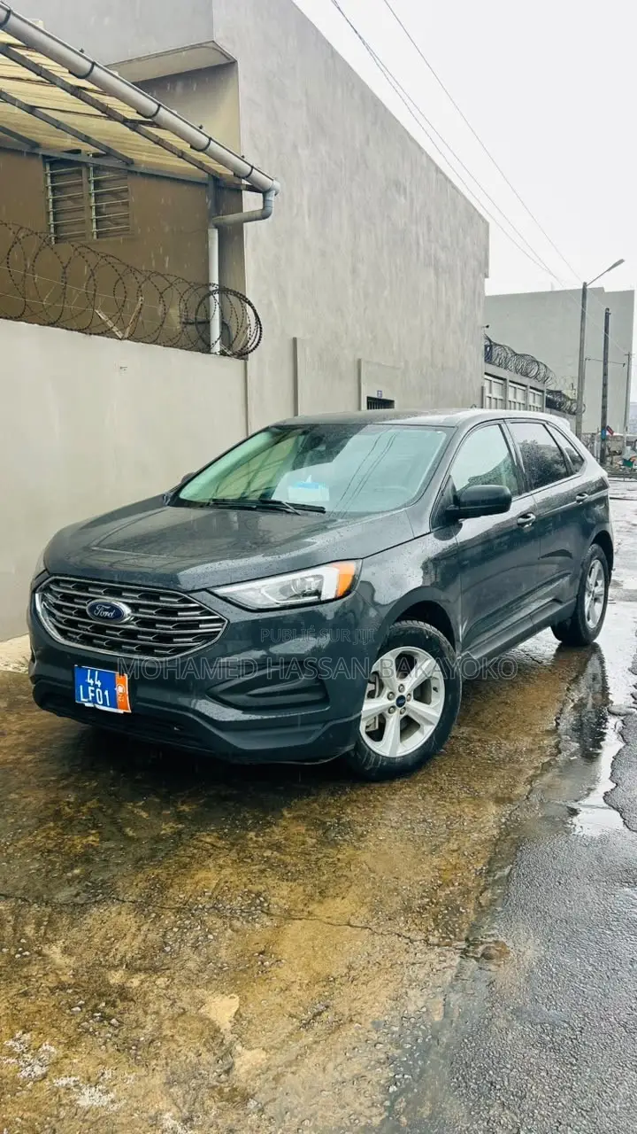 Nouveau Ford Edge 2022 Bleu