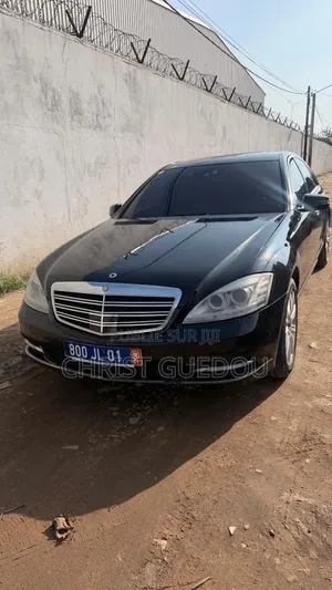 Mercedes-Benz 500SE 2011 Noir