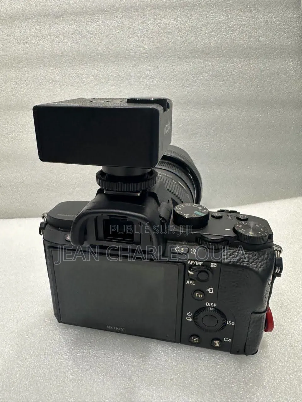 Sony Alpha A7 II + Sigma 28-70mm DG DN F2.8