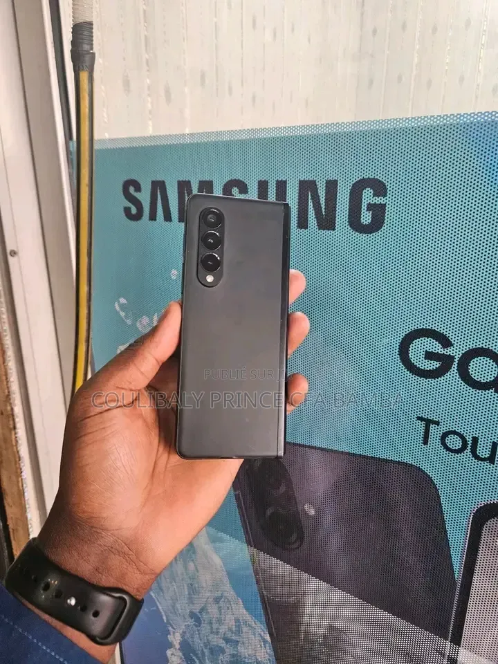Nouveau Samsung Galaxy Z Fold 3 512 GB Bronze